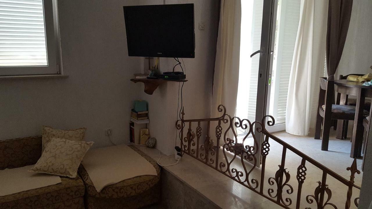 Apartments Lopar Story Exterior foto